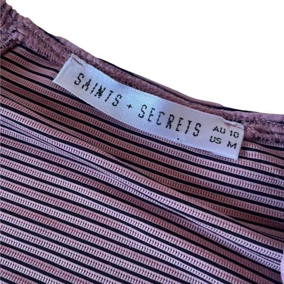 Saints + Secrets Twist Front Pleated Long Sleeve Cropped Top SZ M Pink Blush - Picture 11 of 11